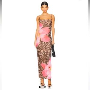 Megan Maxi Dress in Multi
superdown